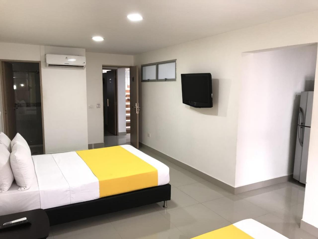 Apartaestudios Laureles Medellín Extérieur photo