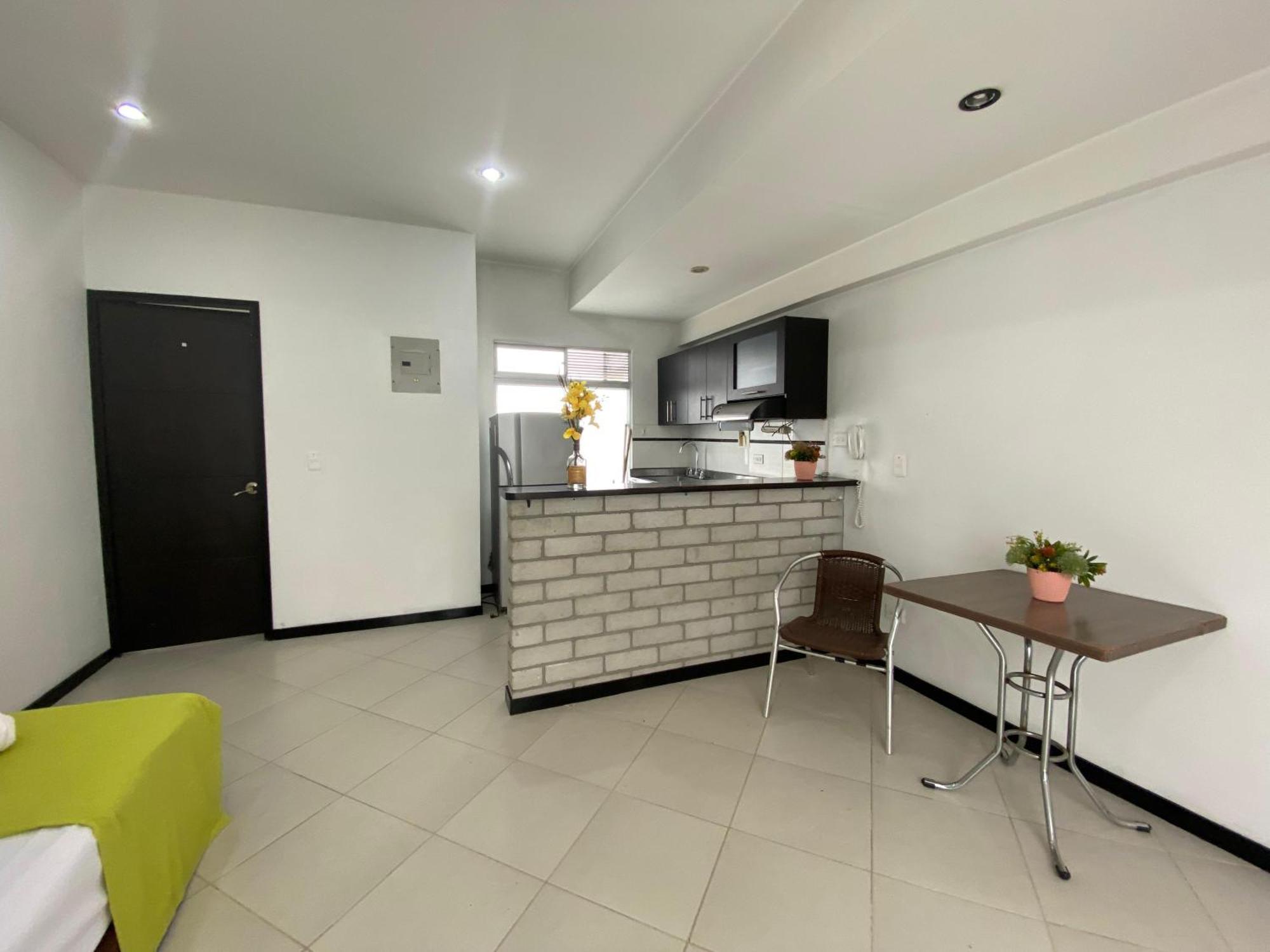 Apartaestudios Laureles Medellín Extérieur photo